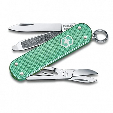 Нож-брелок Victorinox Classic Minty Mint 0.6221.221G (58mm)